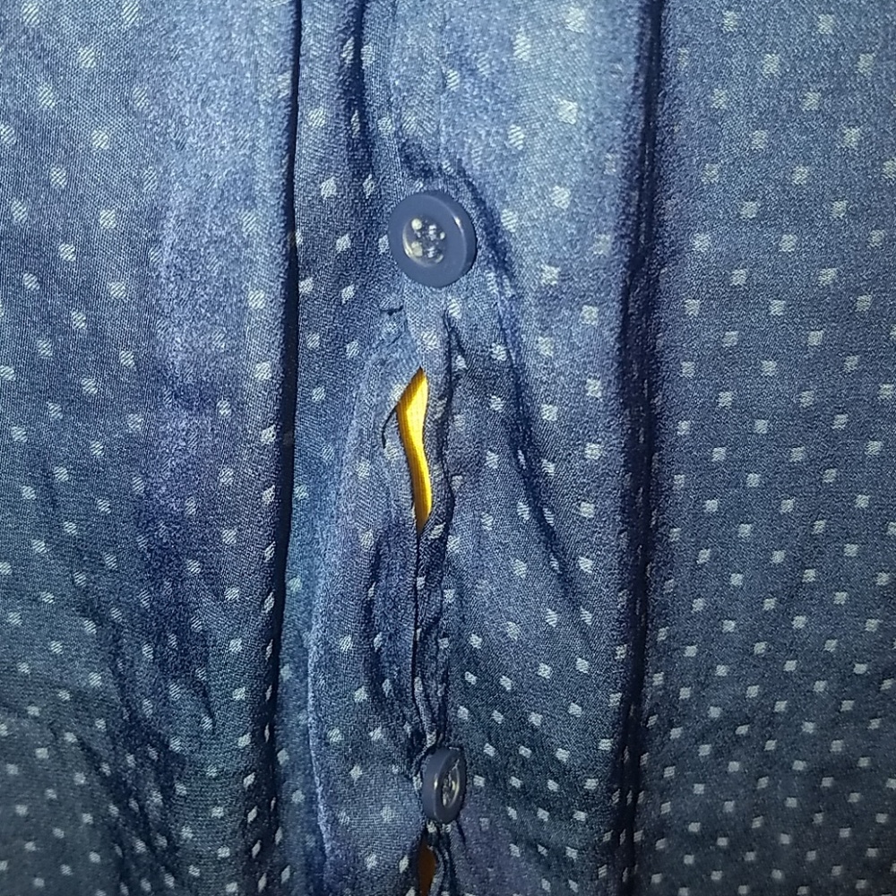 Button Back Halter Top - Picture 6 of 7